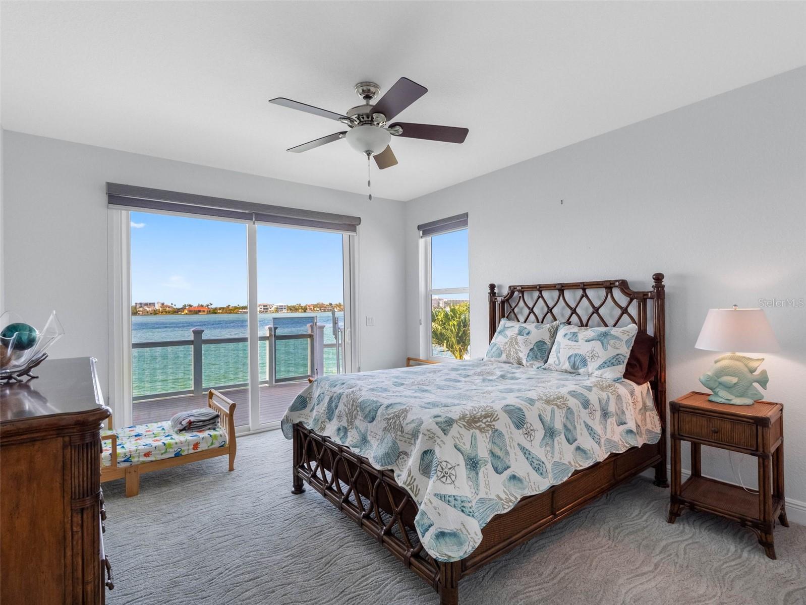 11000 8TH St TREASURE ISLAND, FL 33706