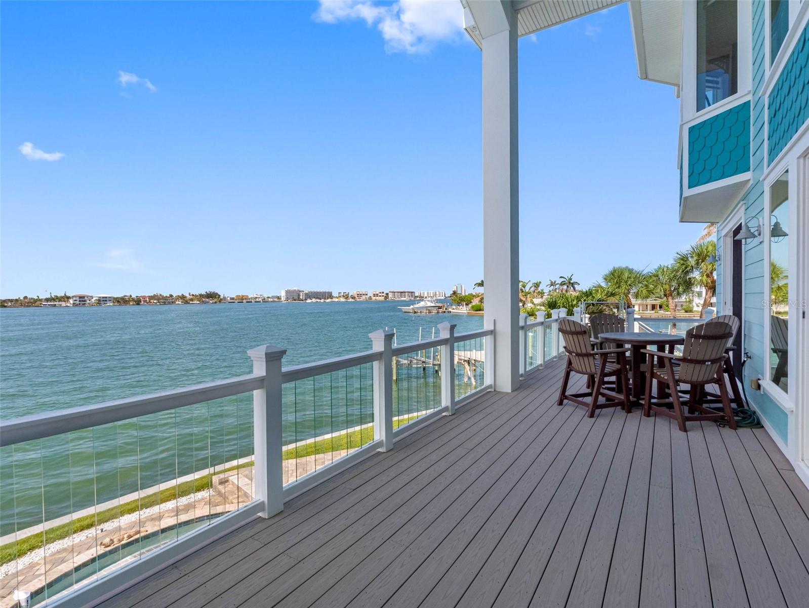 11000 8TH St TREASURE ISLAND, FL 33706