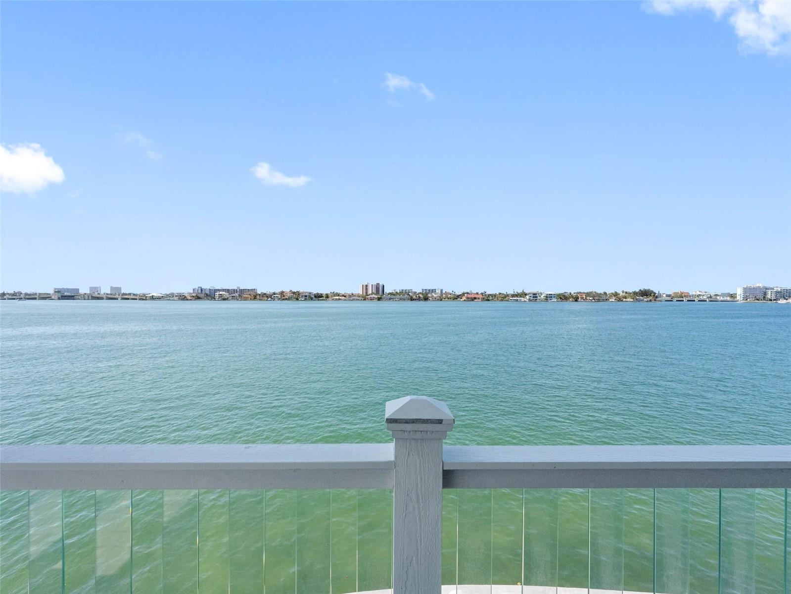11000 8TH St TREASURE ISLAND, FL 33706