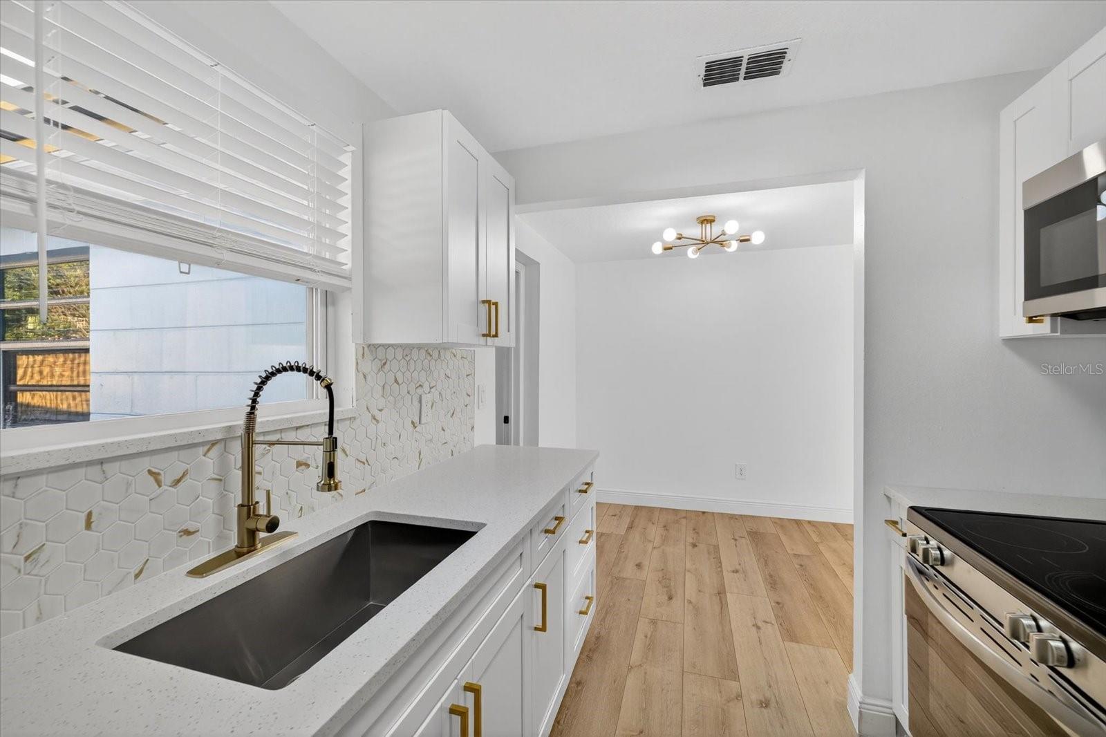 9748 BAYSIDE Ct SPRING HILL, FL 34608