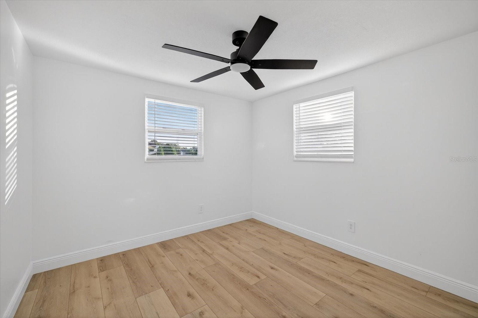 9748 BAYSIDE Ct SPRING HILL, FL 34608