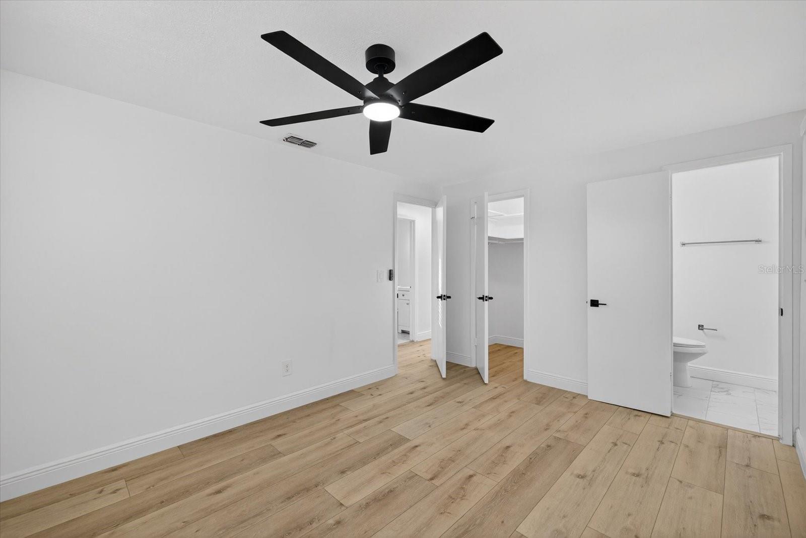 9748 BAYSIDE Ct SPRING HILL, FL 34608