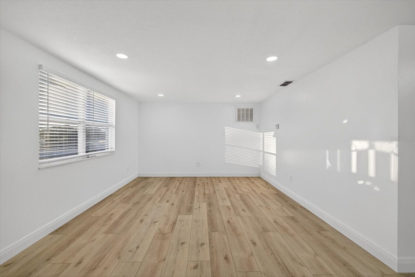 9748 BAYSIDE Ct SPRING HILL, FL 34608