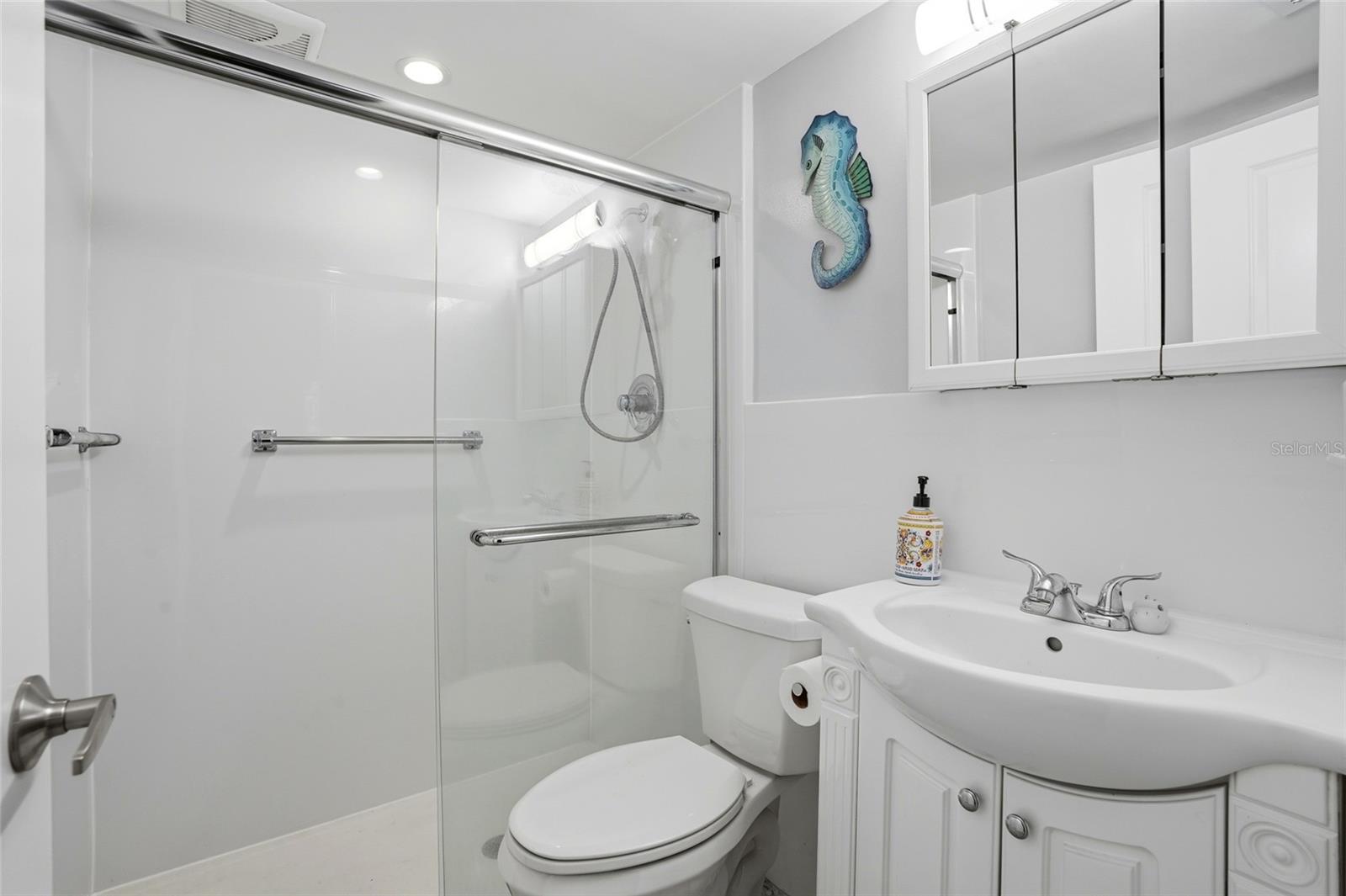 11201 80TH Ave #102 SEMINOLE, FL 33772