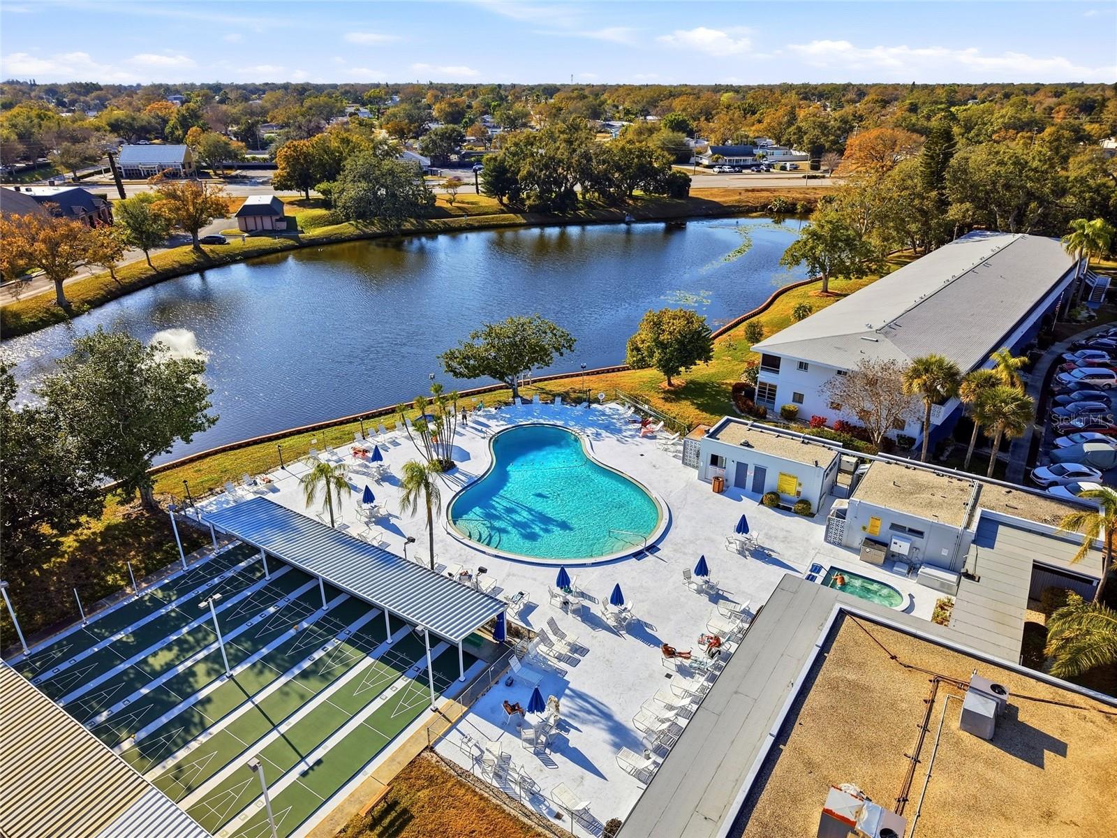 11201 80TH Ave #102 SEMINOLE, FL 33772