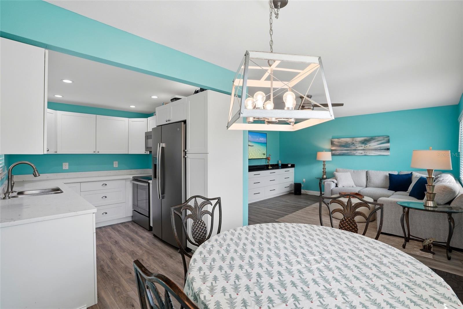 11201 80TH Ave #102 SEMINOLE, FL 33772