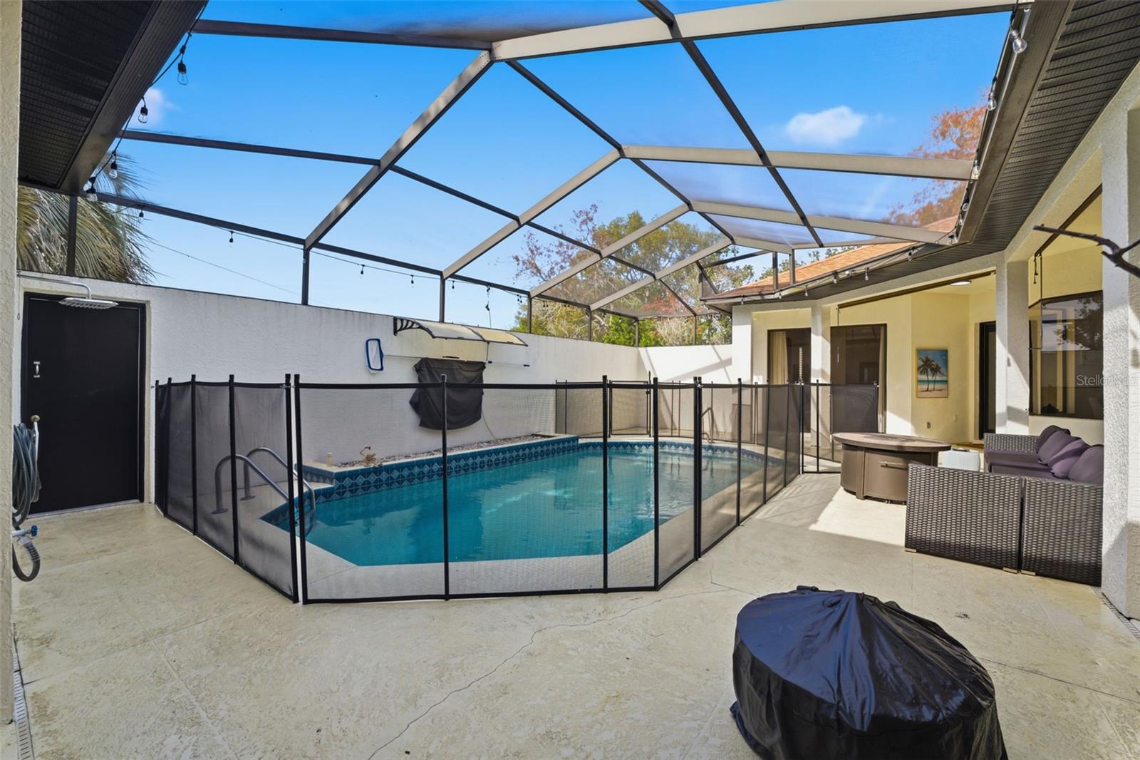 8451 DELTA Ct WEEKI WACHEE, FL 34613