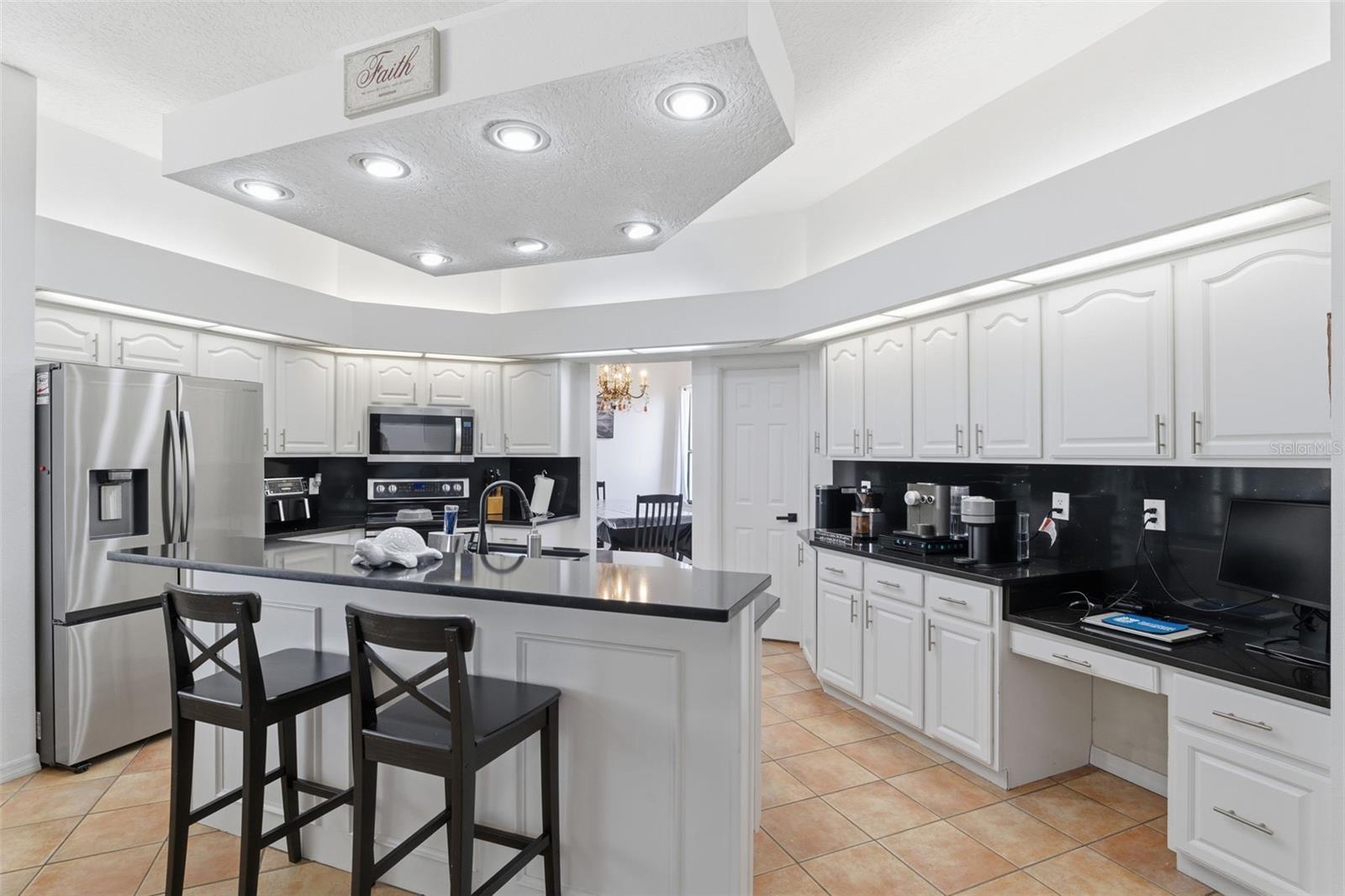 8451 DELTA Ct WEEKI WACHEE, FL 34613