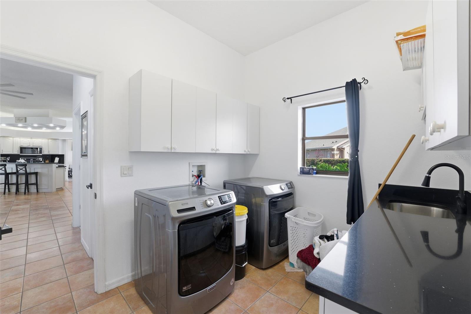 8451 DELTA Ct WEEKI WACHEE, FL 34613