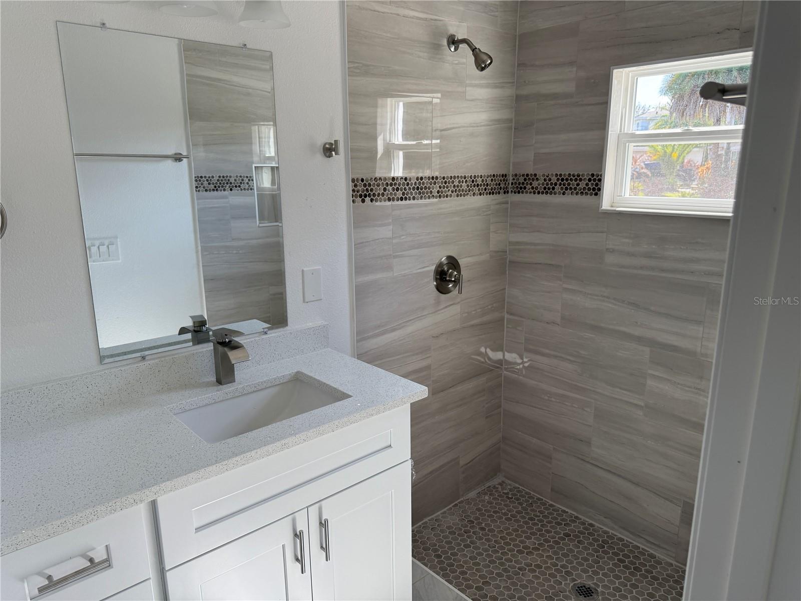 463 MARTIGUES Dr KISSIMMEE, FL 34759