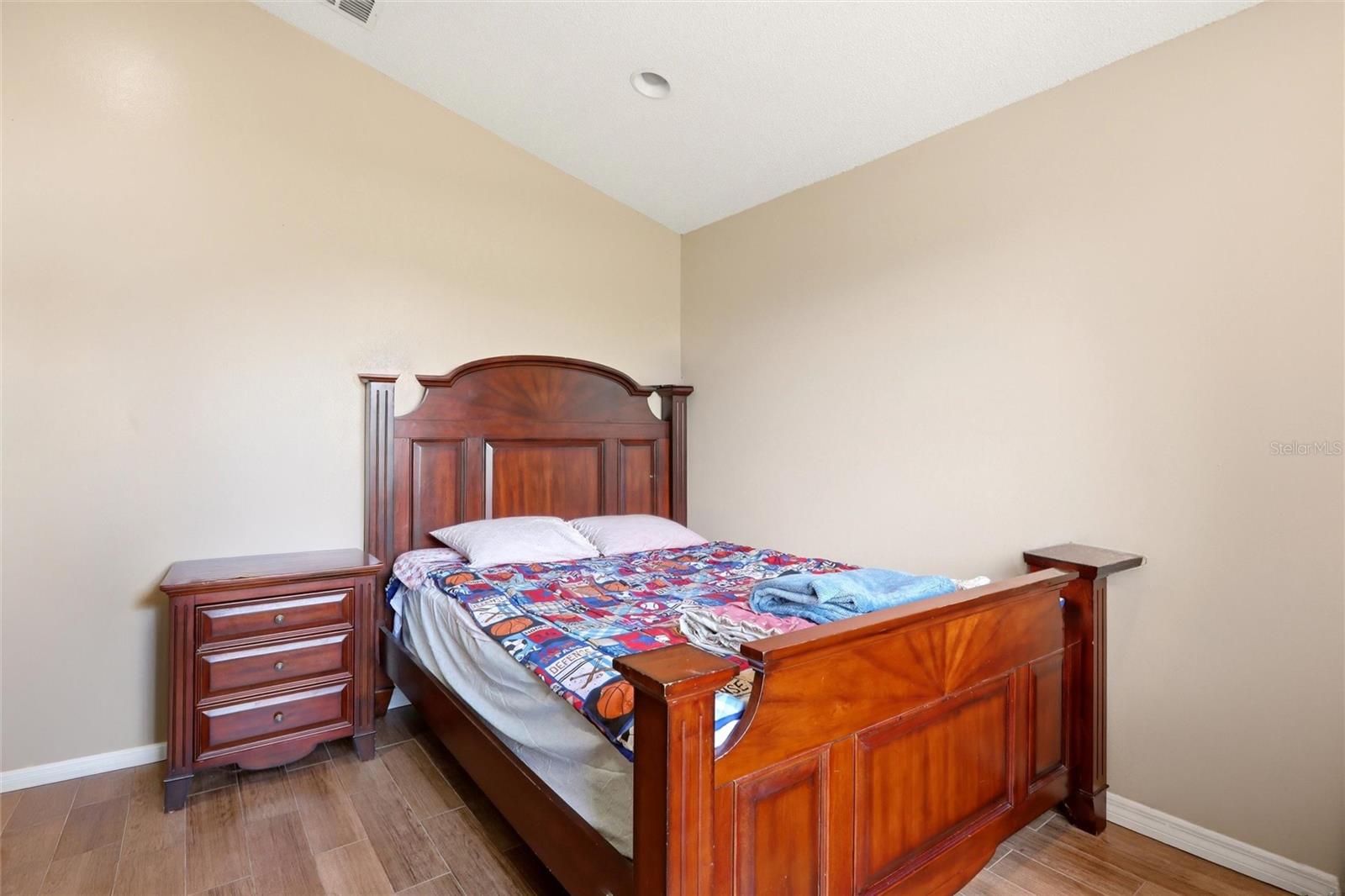 3535 BEAU CHENE Dr KISSIMMEE, FL 34746