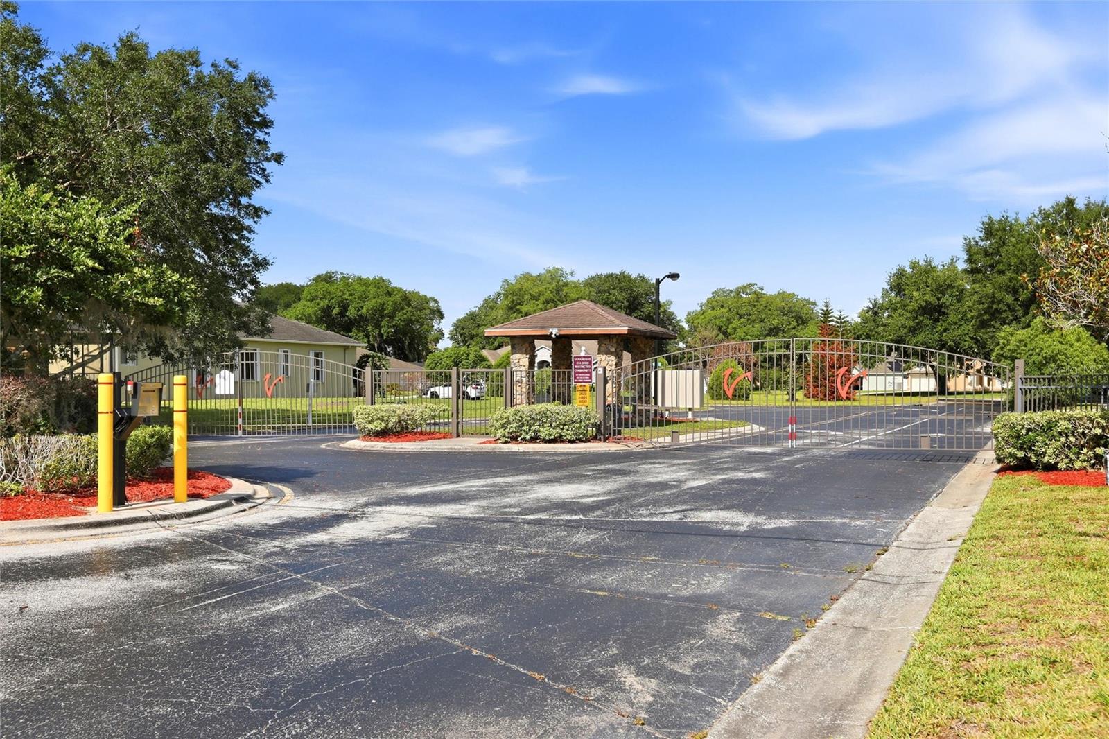 3535 BEAU CHENE Dr KISSIMMEE, FL 34746