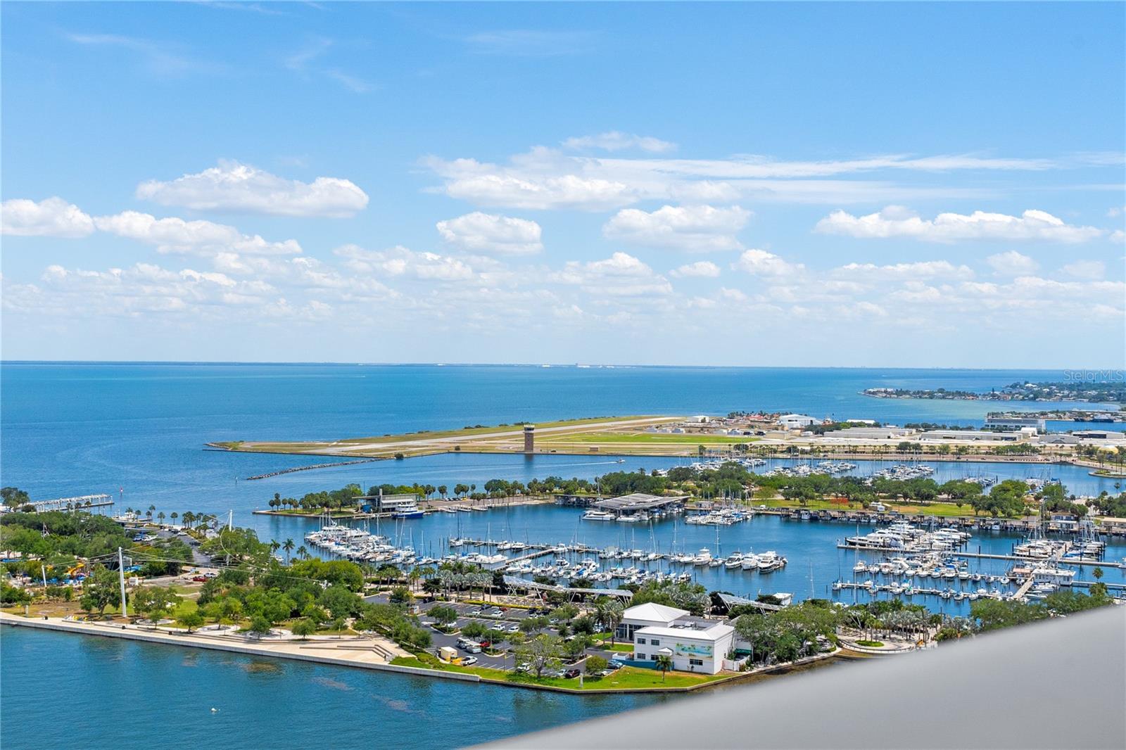 400 Bch Dr #2605 ST PETERSBURG, FL 33701