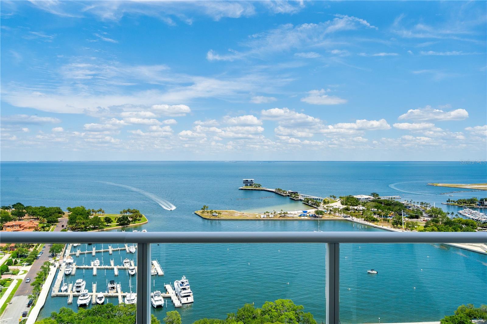 400 Bch Dr #2605 ST PETERSBURG, FL 33701