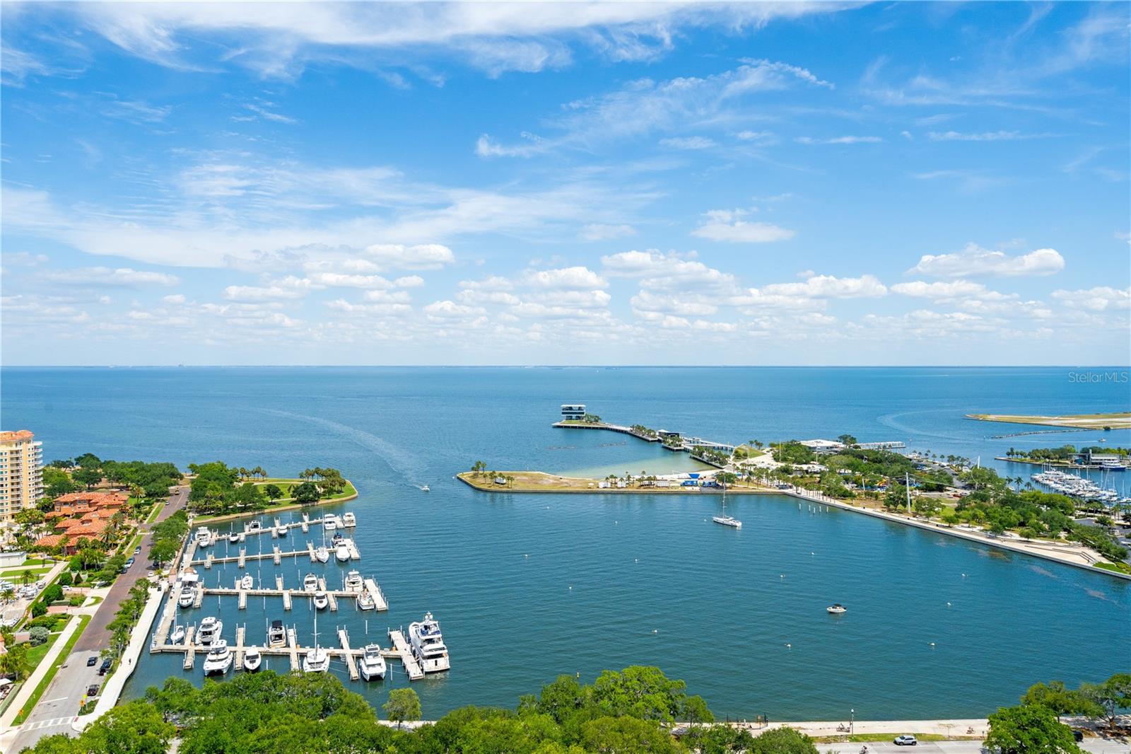 400 Bch Dr #2605 ST PETERSBURG, FL 33701
