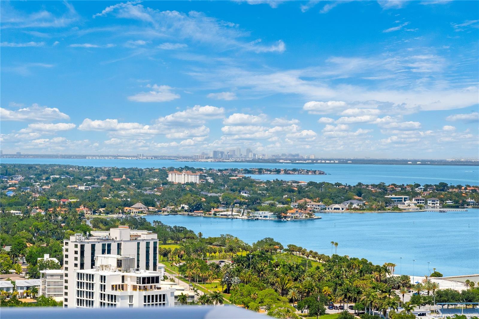 400 Bch Dr #2605 ST PETERSBURG, FL 33701