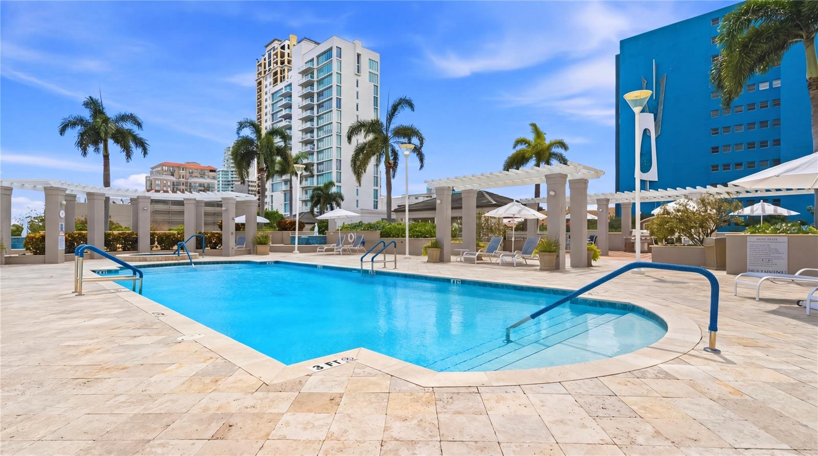 400 Bch Dr #2605 ST PETERSBURG, FL 33701