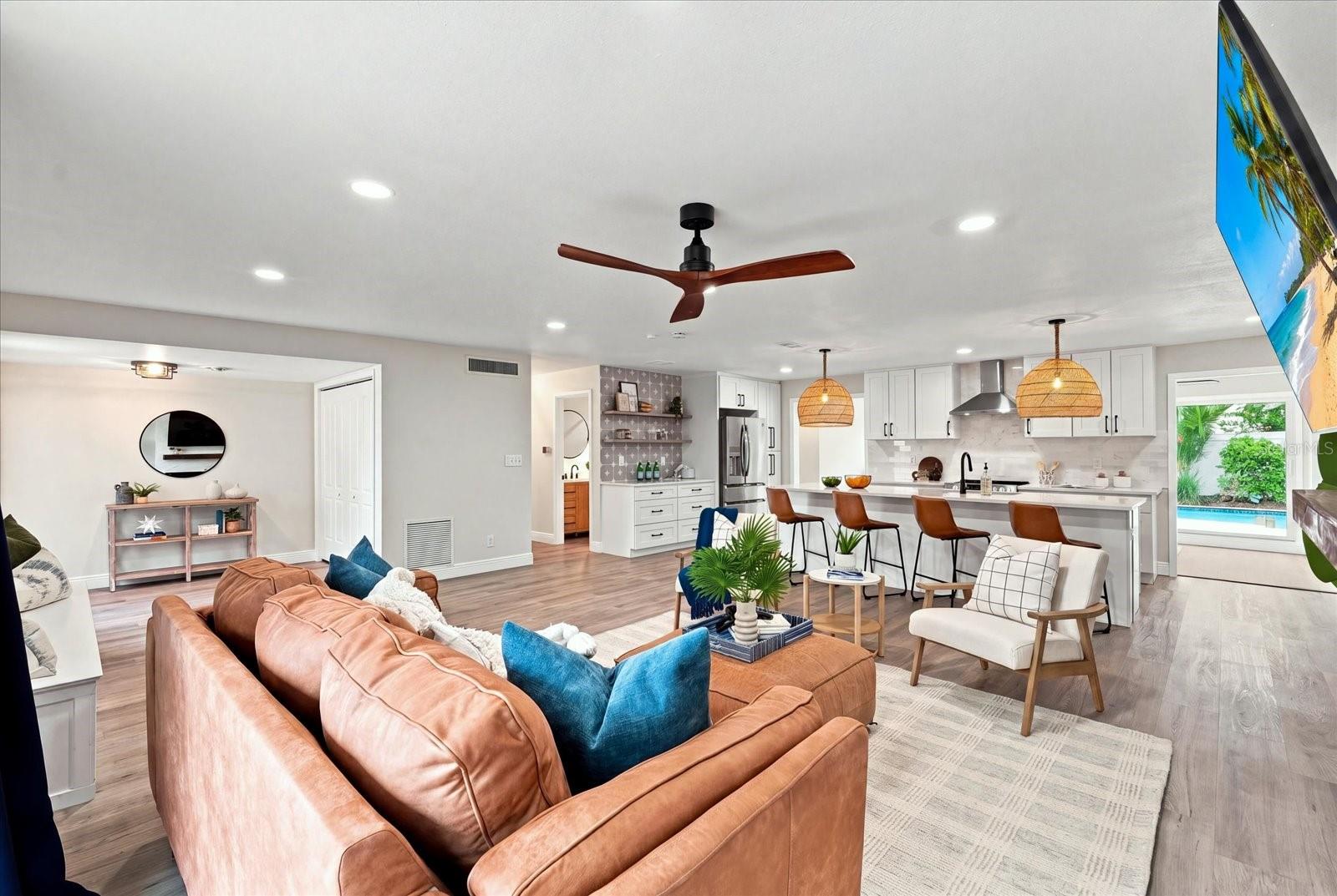 5188 40TH St ST PETERSBURG, FL 33711