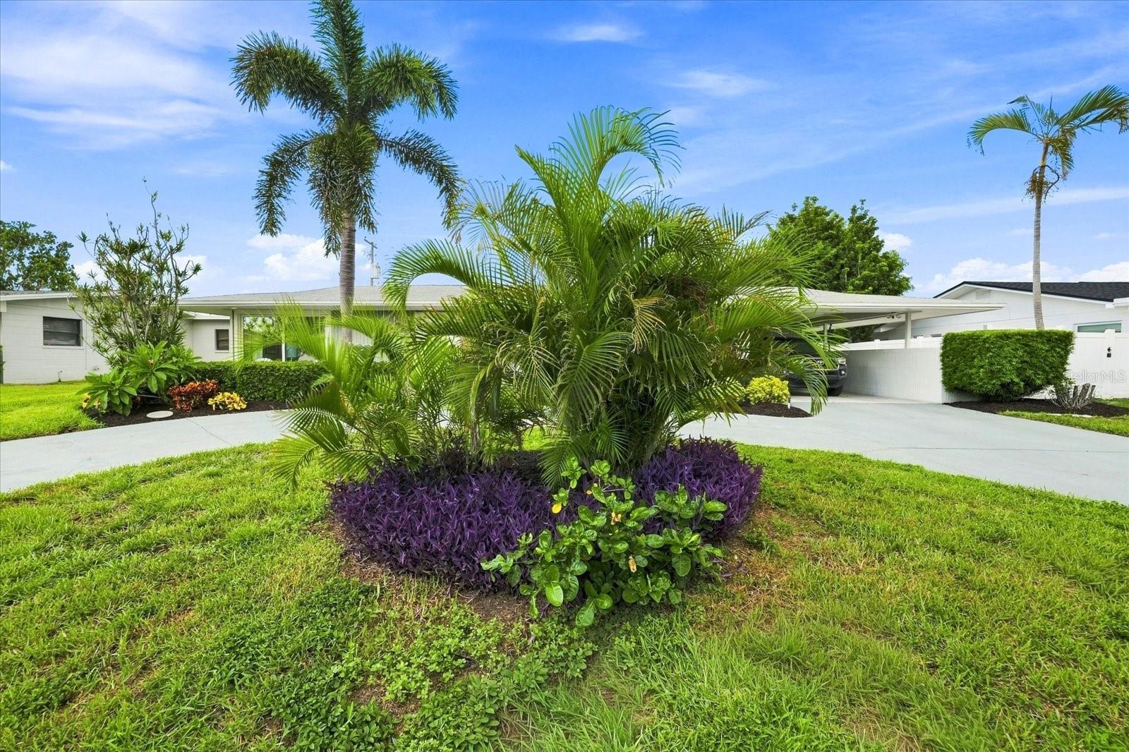 5188 40TH St ST PETERSBURG, FL 33711