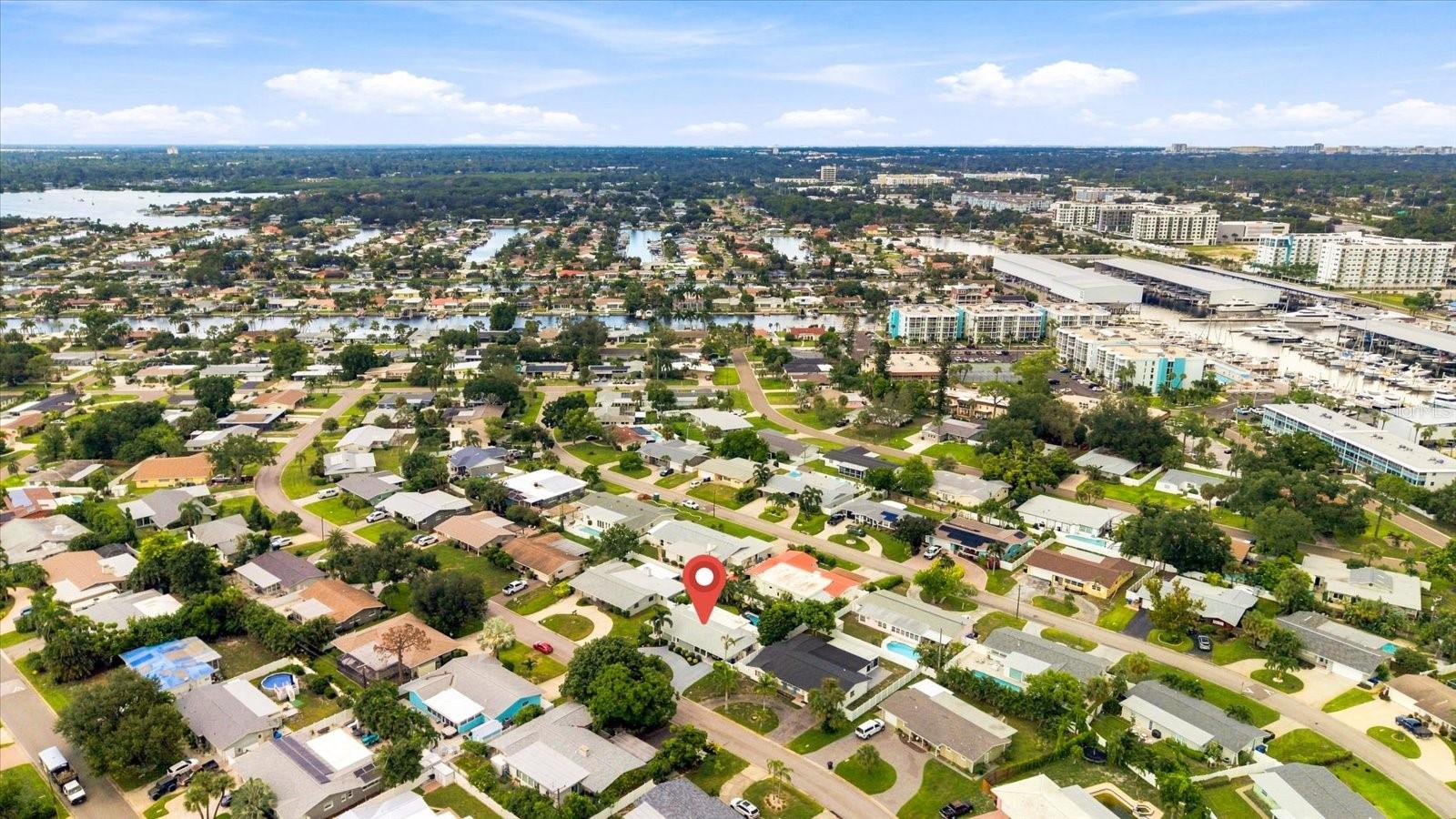 5188 40TH St ST PETERSBURG, FL 33711