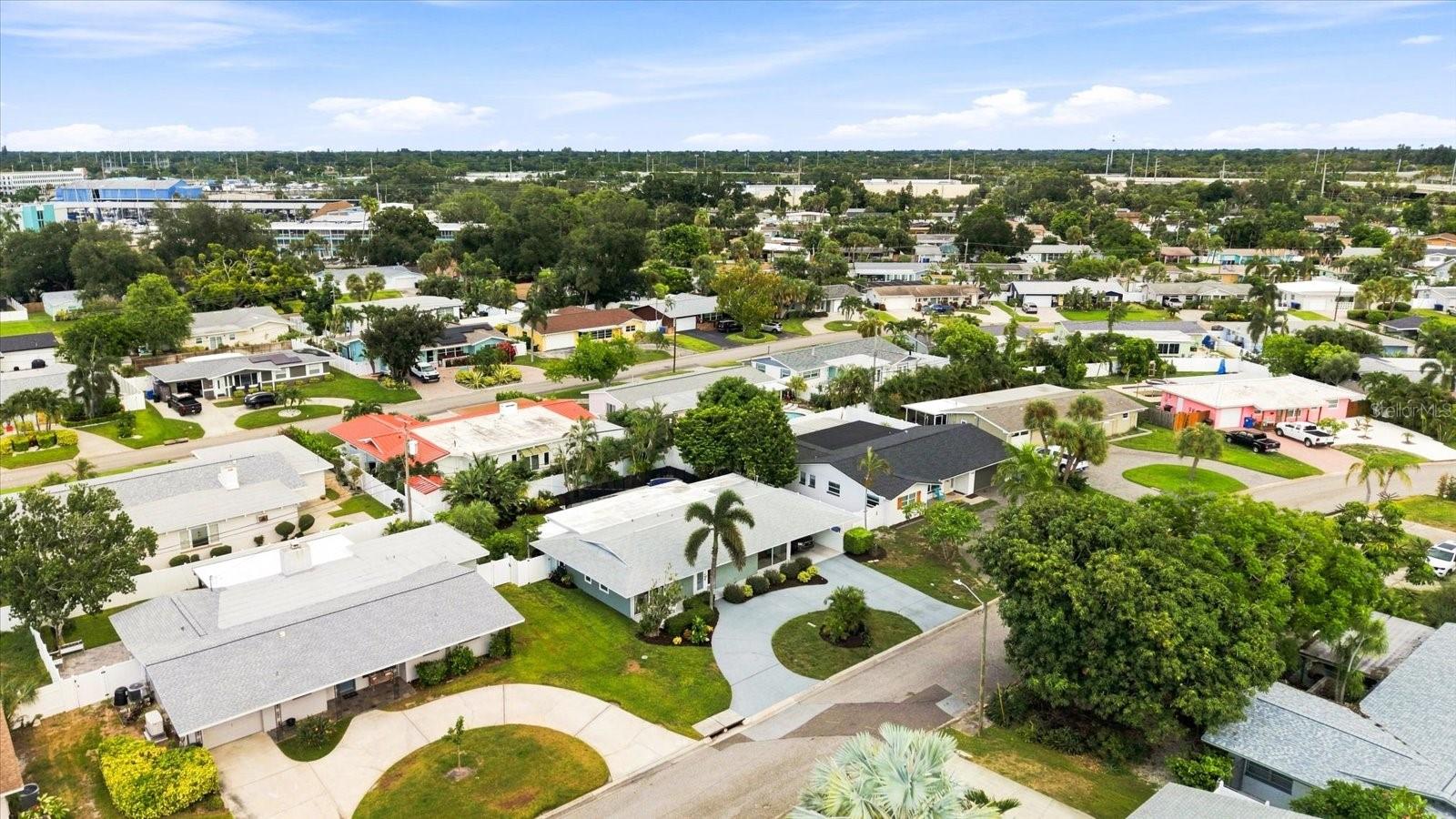 5188 40TH St ST PETERSBURG, FL 33711