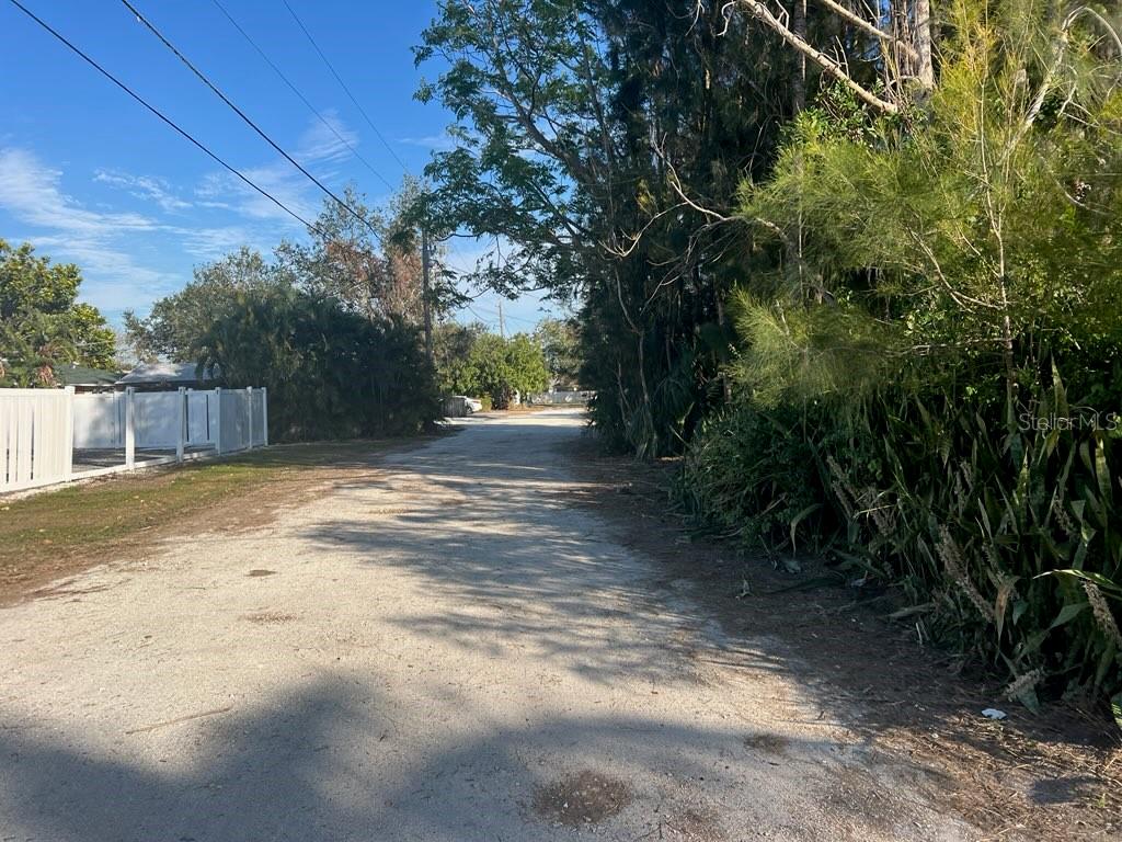 4122 N LOCKWOOD Rdg Rd SARASOTA, FL 34234