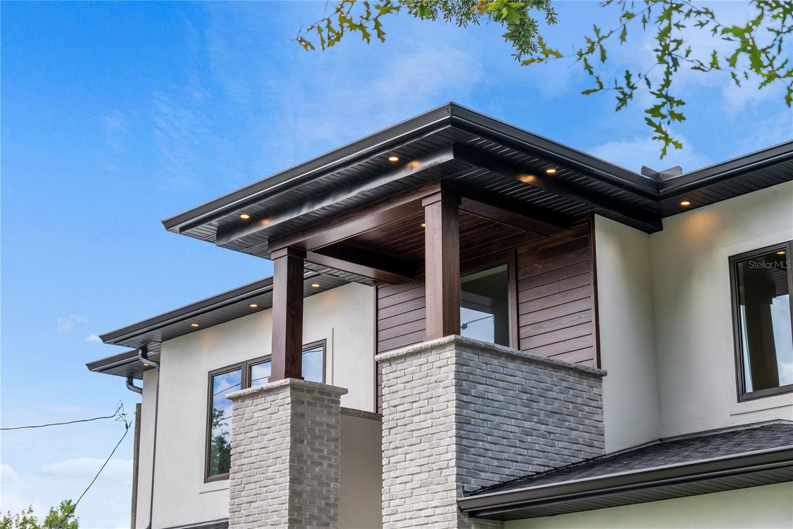 1620 S EOLA Dr ORLANDO, FL 32806