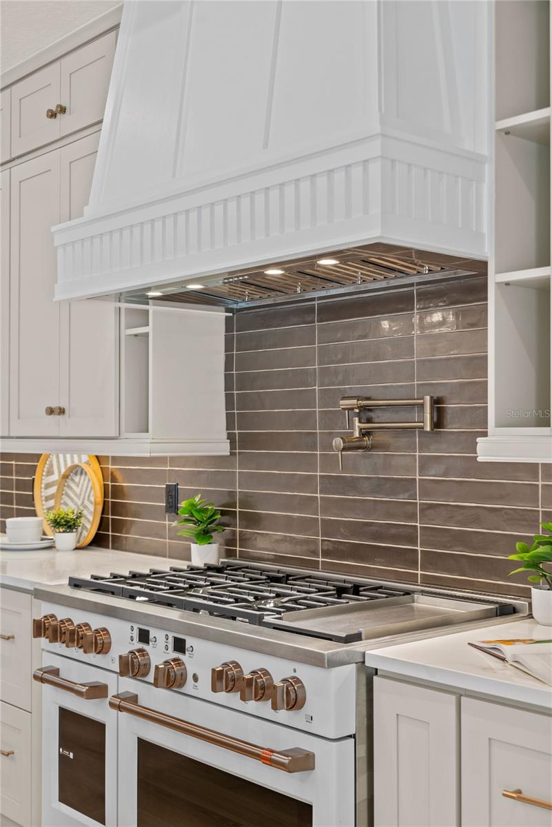 1620 S EOLA Dr ORLANDO, FL 32806