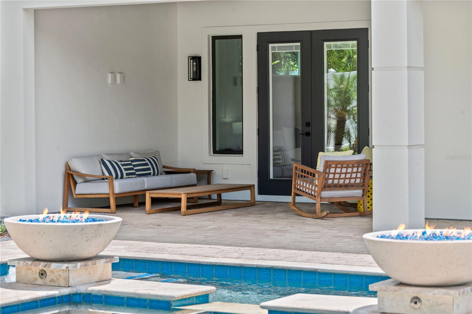 1620 S EOLA Dr ORLANDO, FL 32806