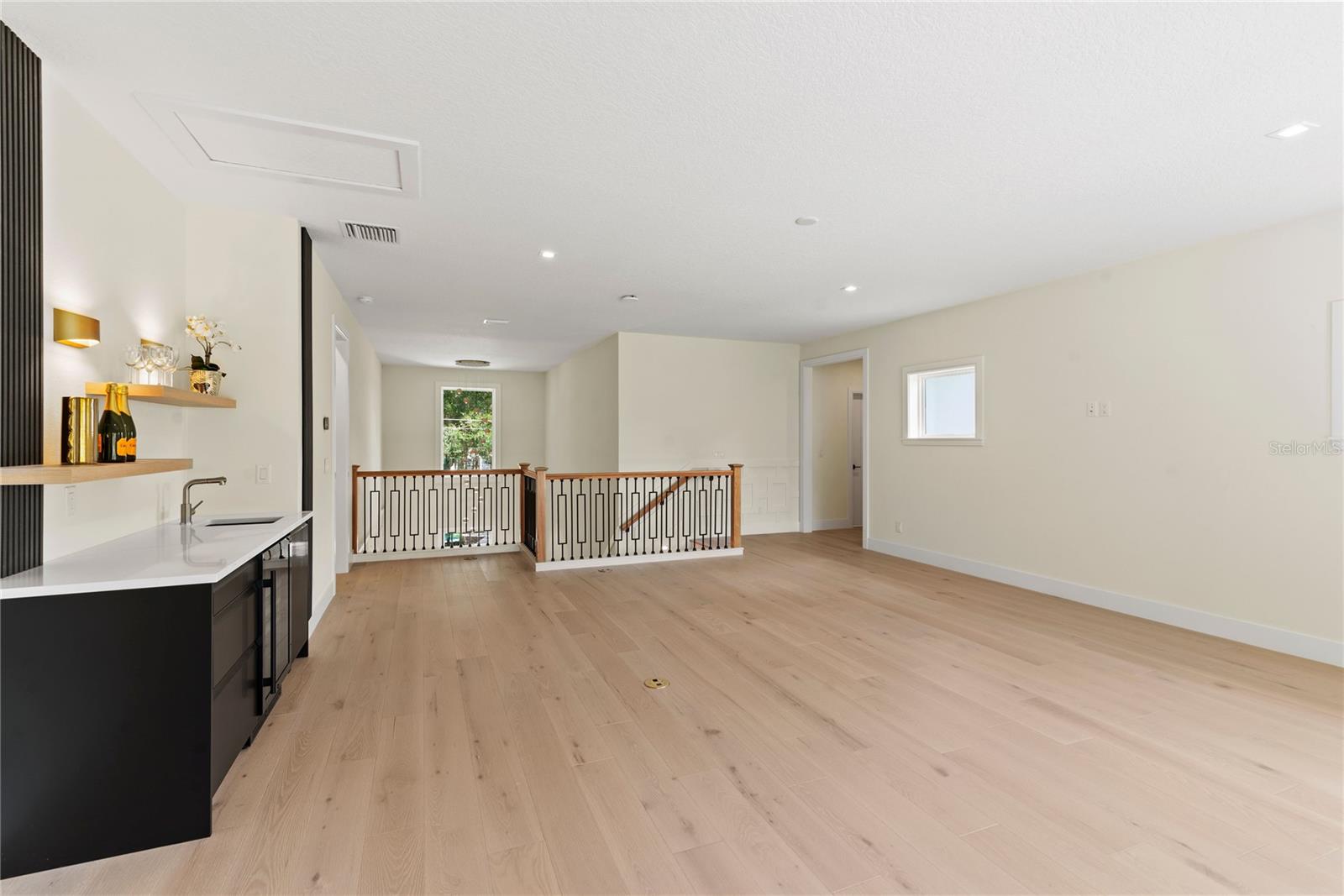 1620 S EOLA Dr ORLANDO, FL 32806