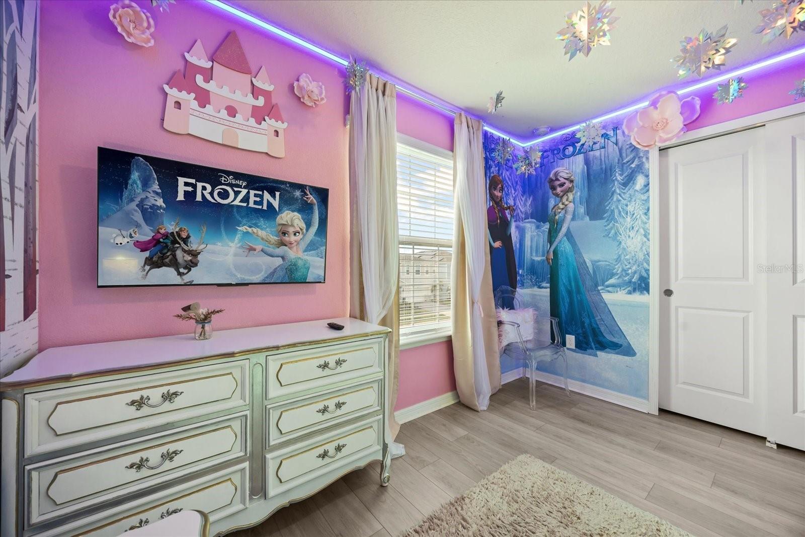 4210 LANA Ave DAVENPORT, FL 33897