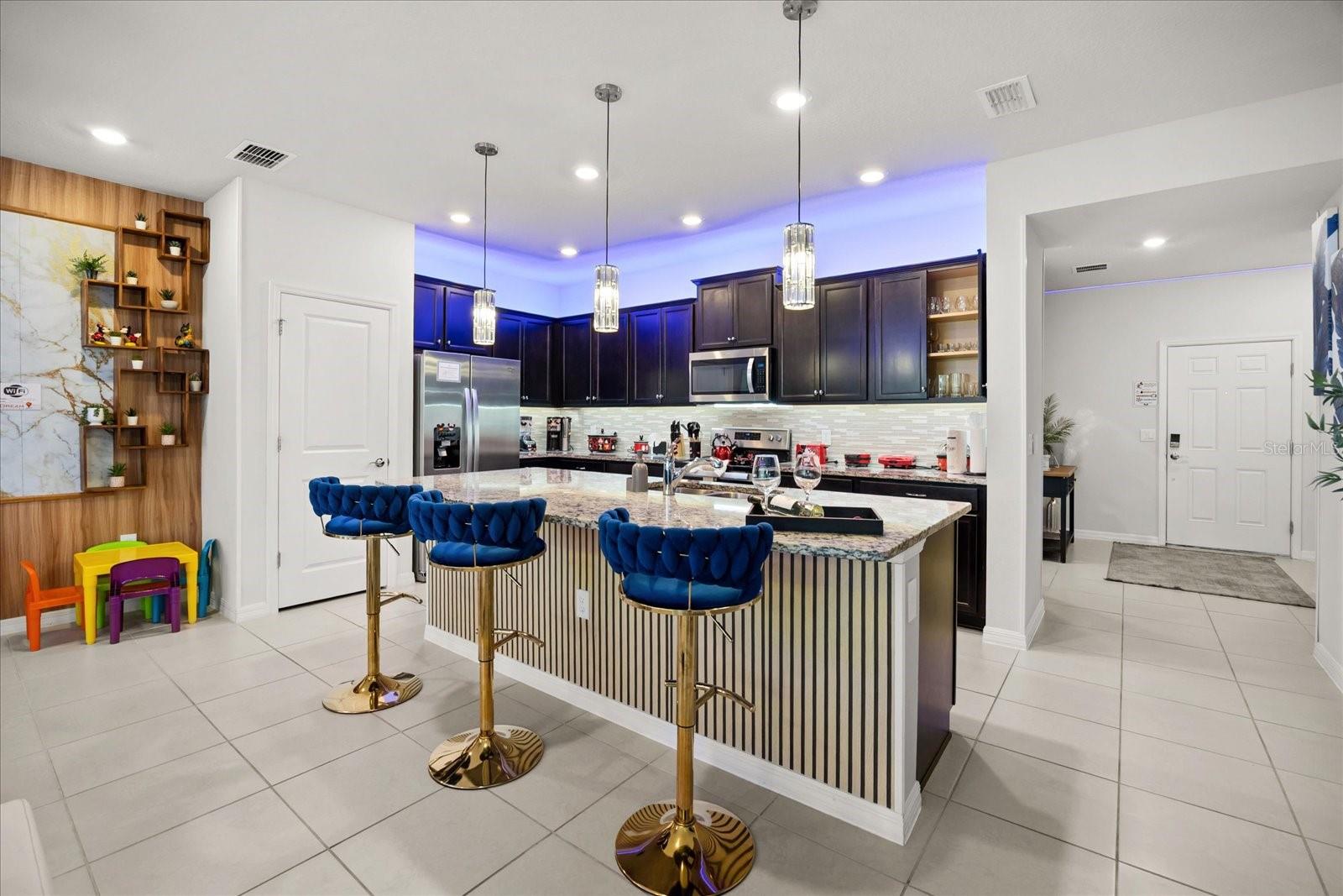 4210 LANA Ave DAVENPORT, FL 33897