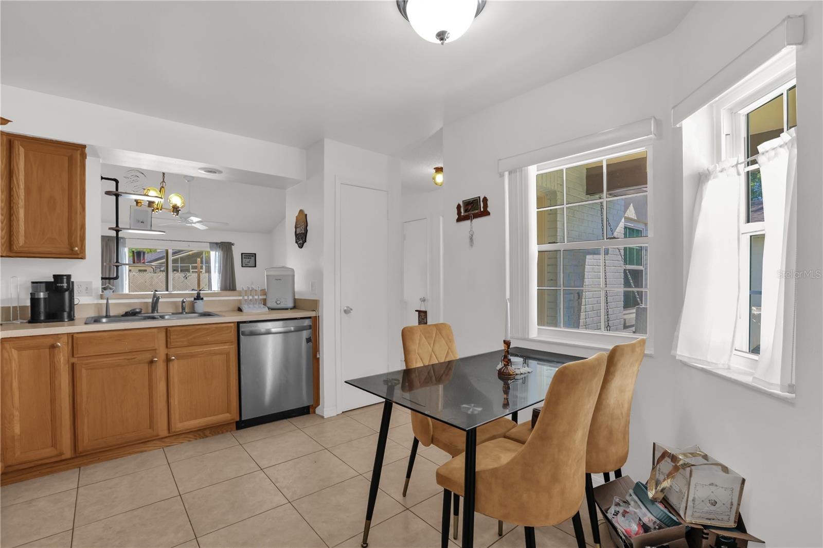 115 CORALWOOD Cir KISSIMMEE, FL 34743