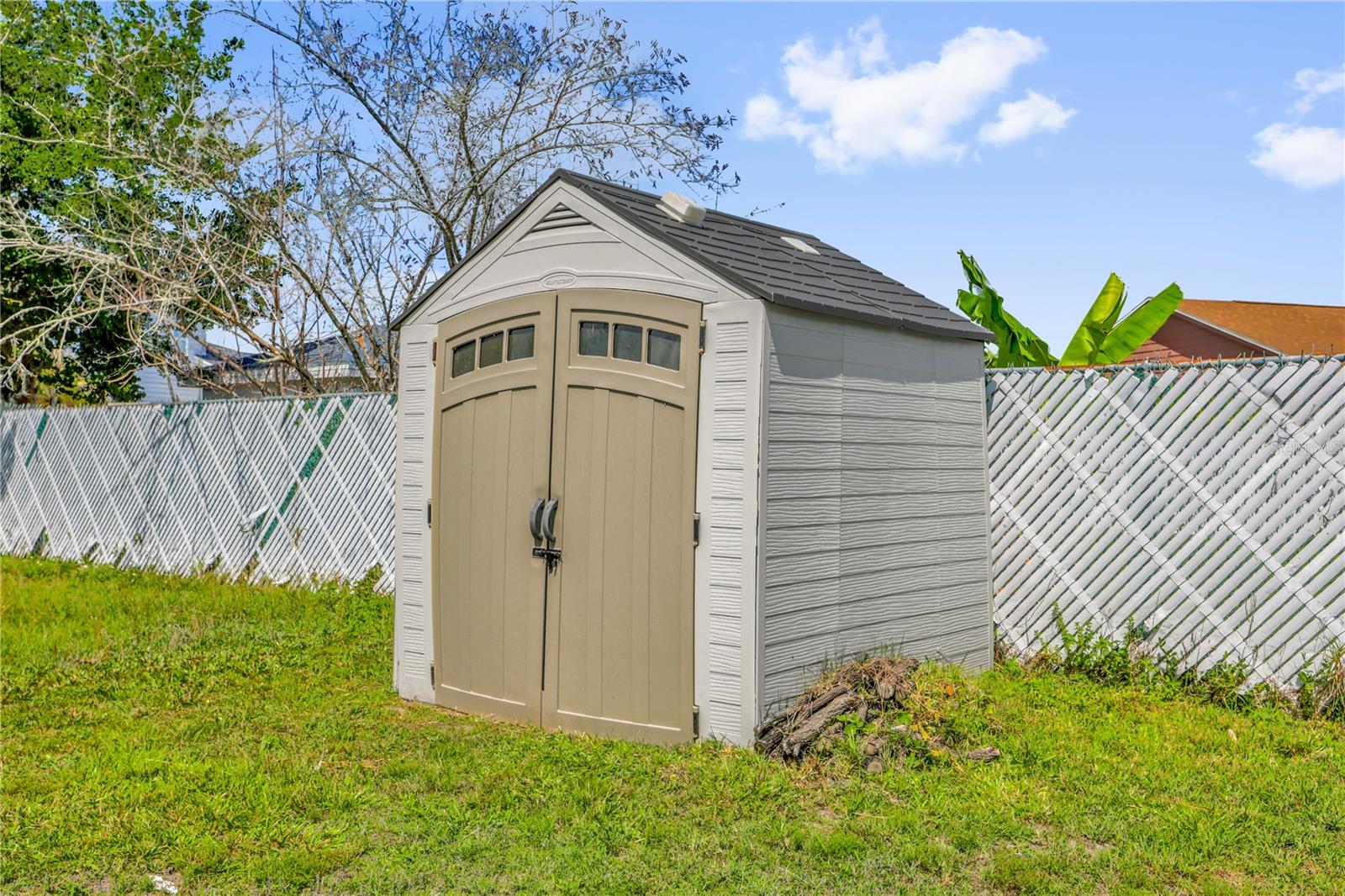 115 CORALWOOD Cir KISSIMMEE, FL 34743