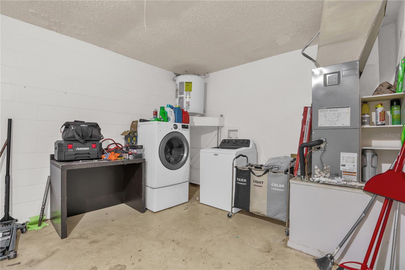115 CORALWOOD Cir KISSIMMEE, FL 34743