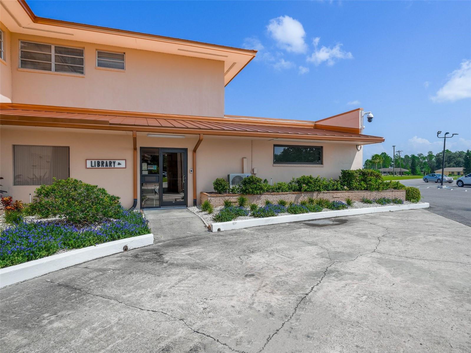 503 ALBA Dr INDIAN LAKE ESTATES, FL 33855