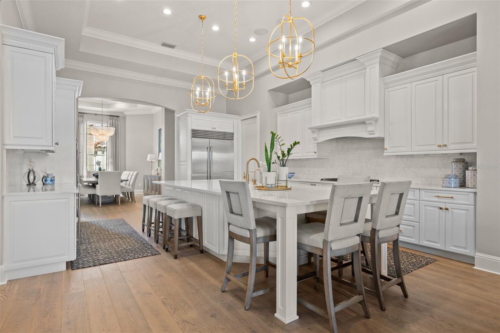 1210 MONTEREY Blvd ST PETERSBURG, FL 33704