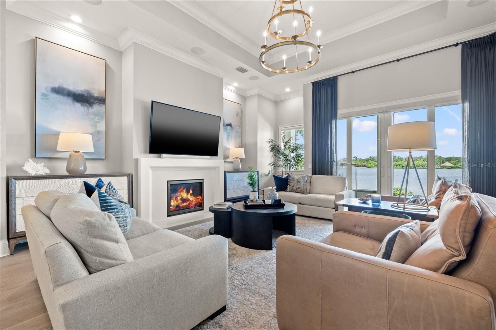 1210 MONTEREY Blvd ST PETERSBURG, FL 33704