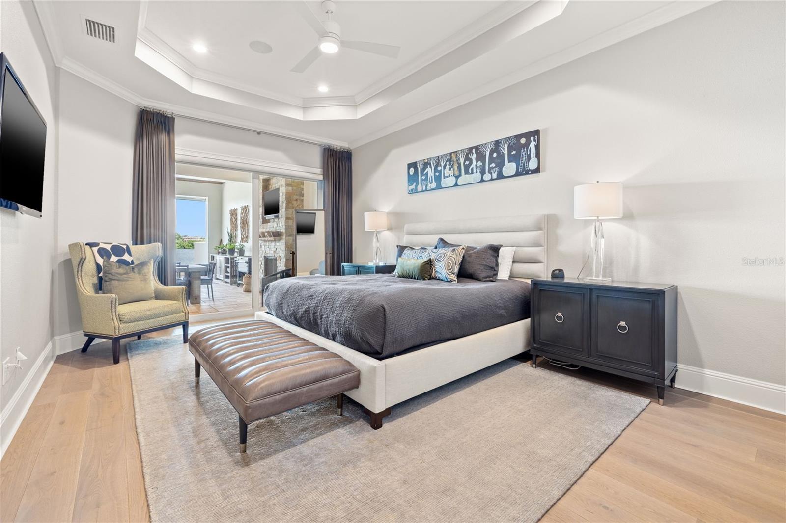 1210 MONTEREY Blvd ST PETERSBURG, FL 33704