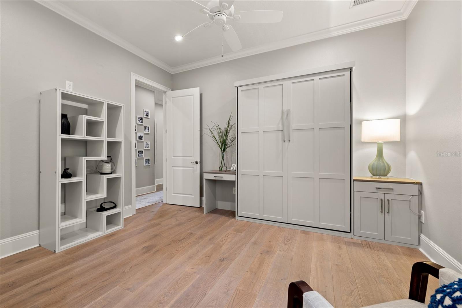 1210 MONTEREY Blvd ST PETERSBURG, FL 33704