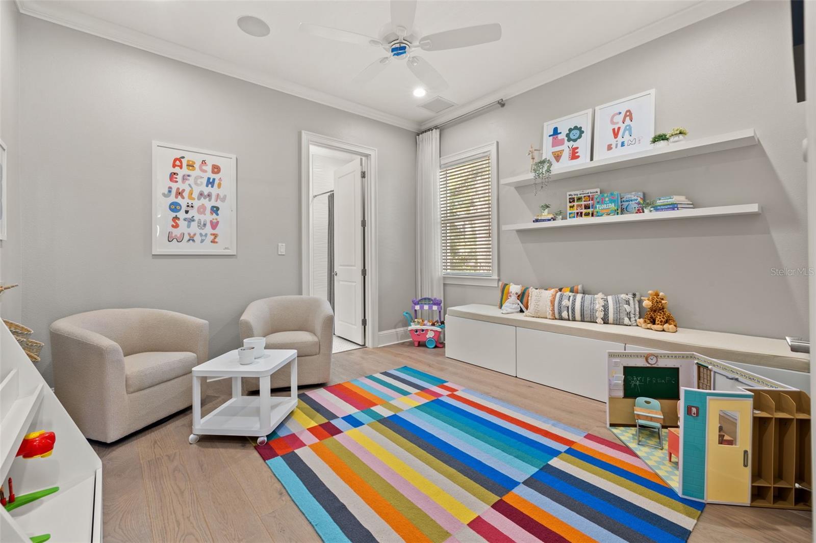 1210 MONTEREY Blvd ST PETERSBURG, FL 33704