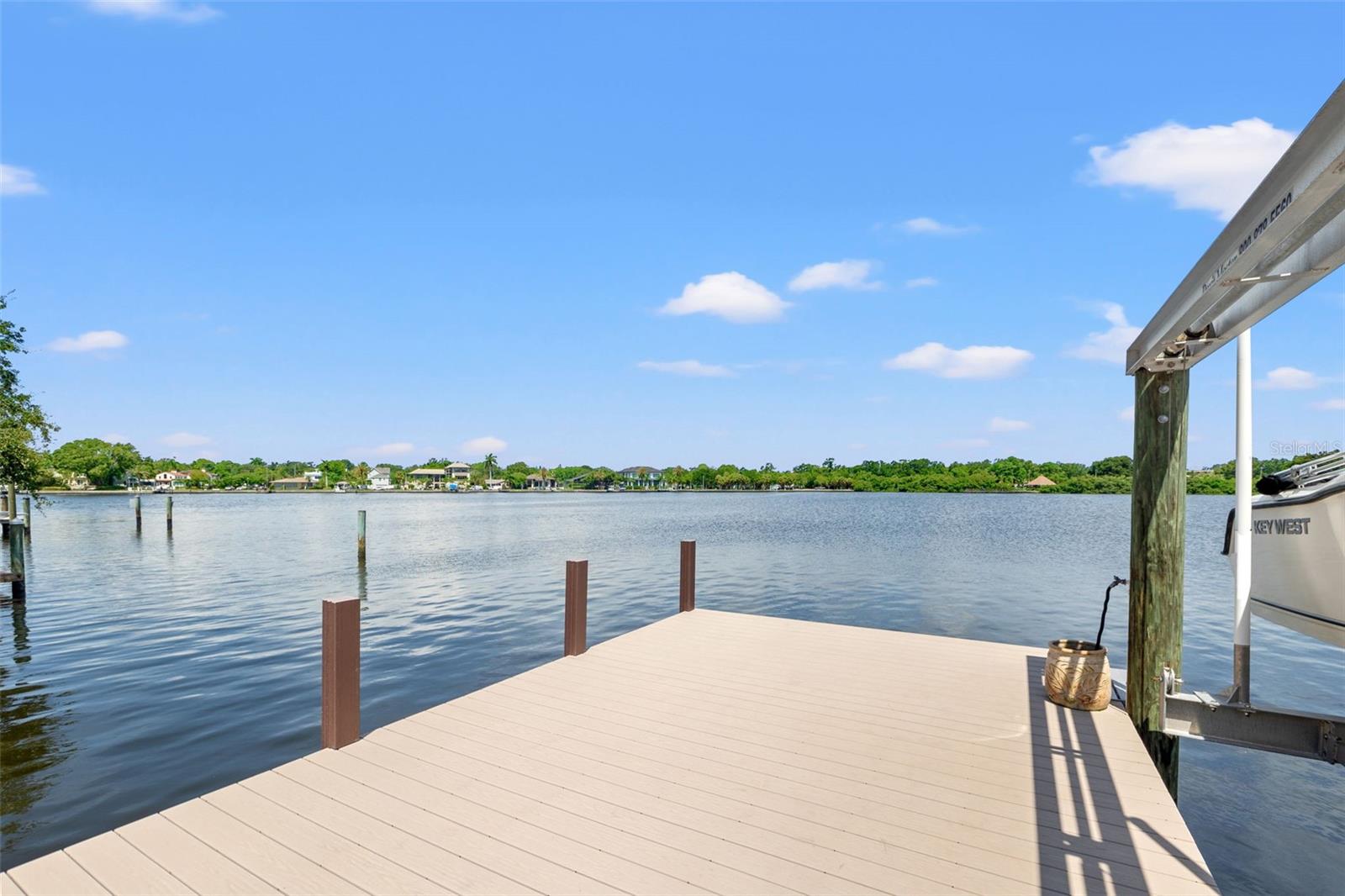 1210 MONTEREY Blvd ST PETERSBURG, FL 33704