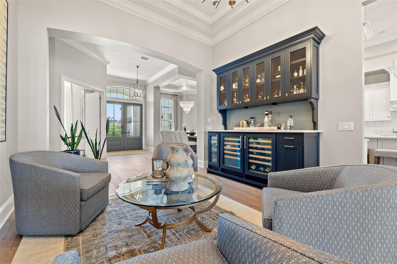 1210 MONTEREY Blvd ST PETERSBURG, FL 33704