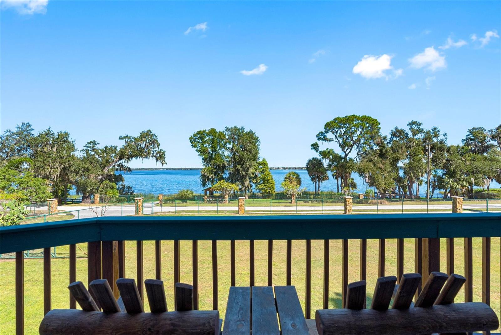 11401 THONOTOSASSA Rd THONOTOSASSA, FL 33592