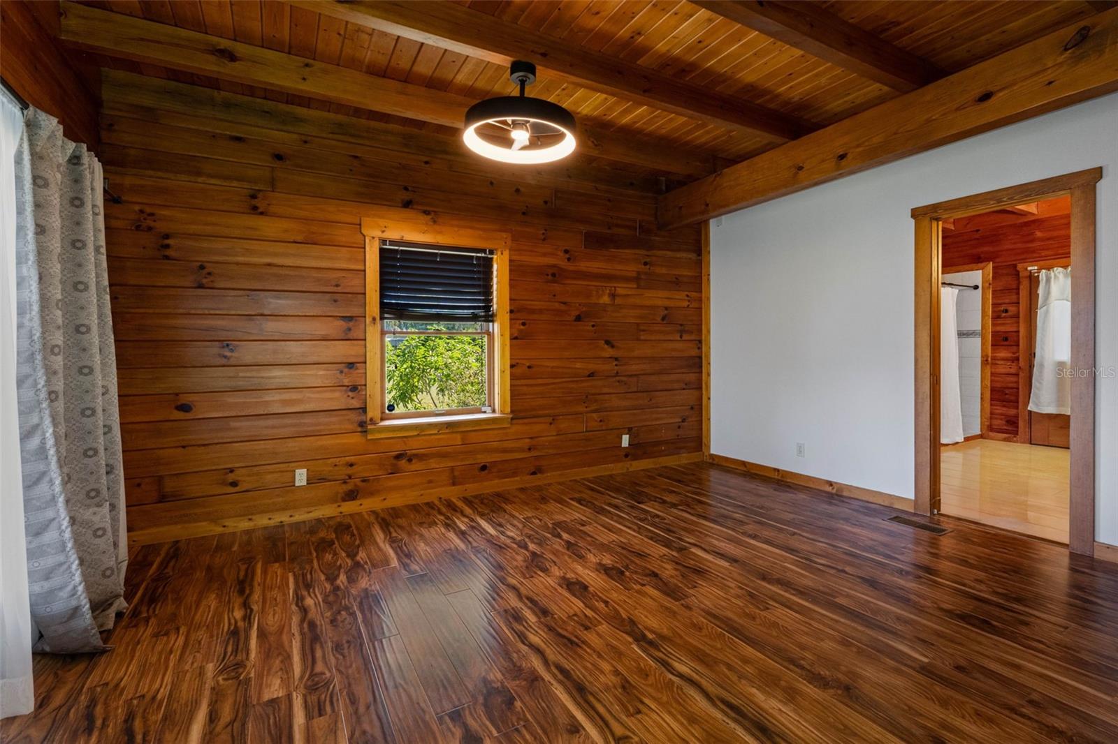 11401 THONOTOSASSA Rd THONOTOSASSA, FL 33592