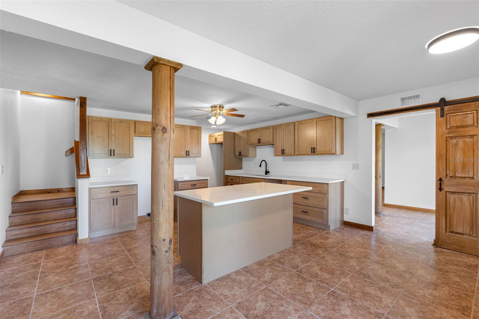 11401 THONOTOSASSA Rd THONOTOSASSA, FL 33592