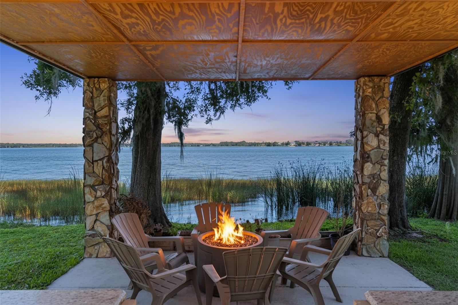 11401 THONOTOSASSA Rd THONOTOSASSA, FL 33592