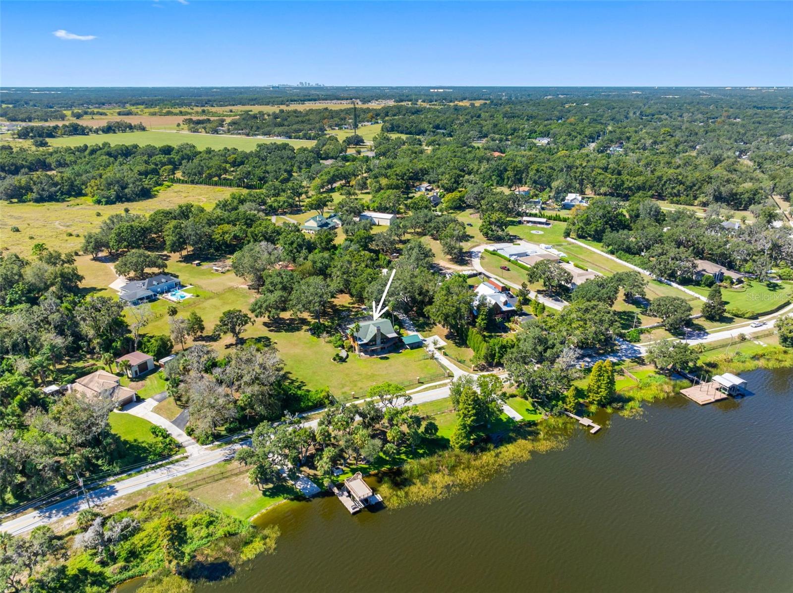 11401 THONOTOSASSA Rd THONOTOSASSA, FL 33592