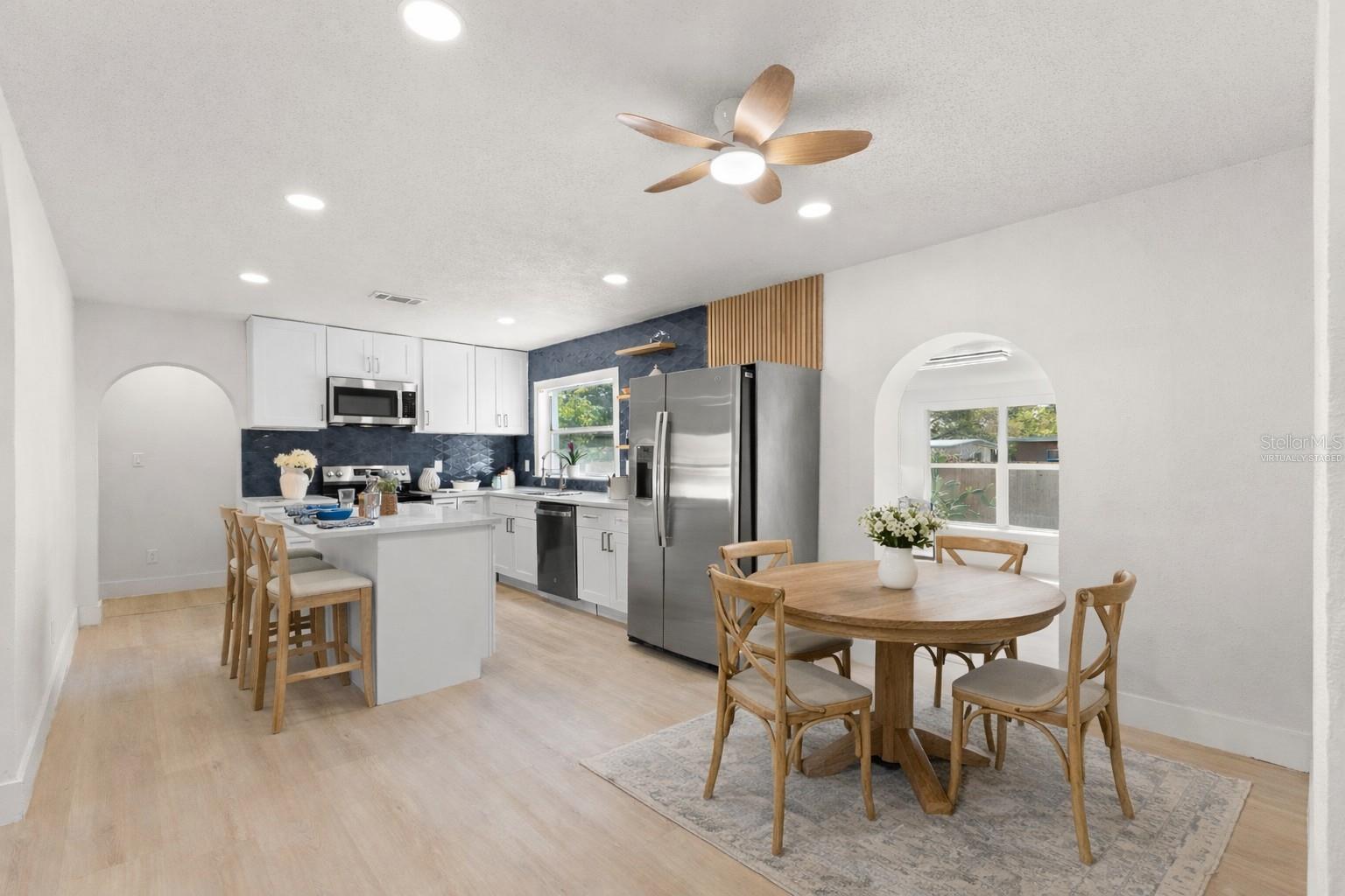 2221 Ter Dr CLEARWATER, FL 33765