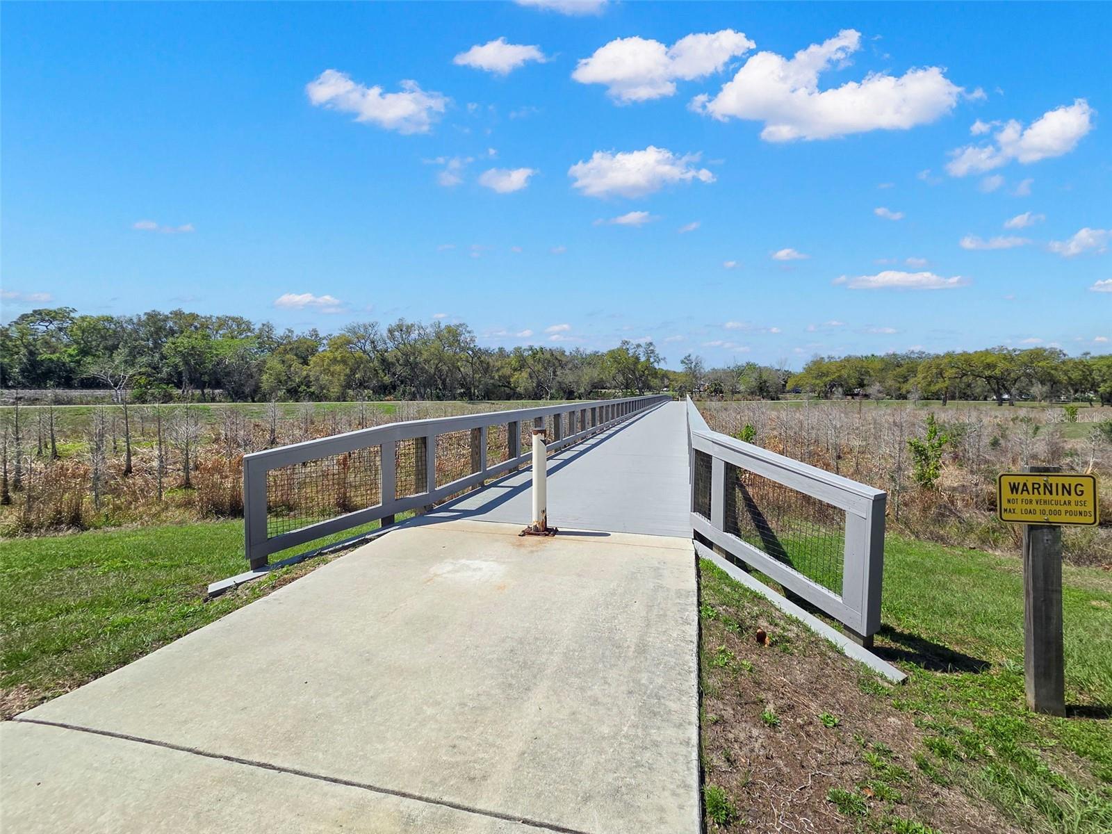 2221 Ter Dr CLEARWATER, FL 33765